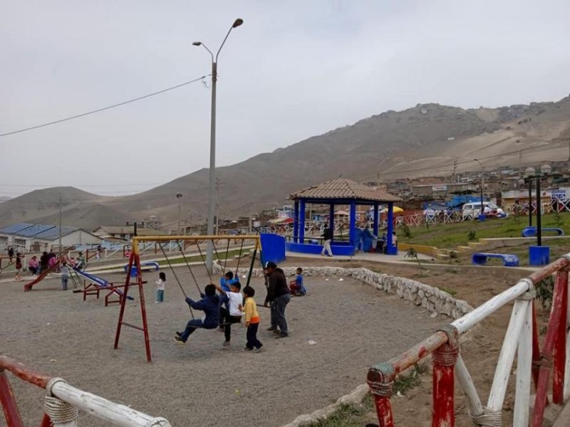 Foto Terreno en Venta en SANTAS ROSA, https://goo.gl/maps/2QEvKAgL9f4XcC5G6, Lima - S/. 18.500 - TEV36198 - BienesOnLine