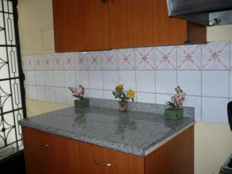 Foto Casa en Venta en Los Olivos, Lima - U$D 300.000 - CAV5336 - BienesOnLine