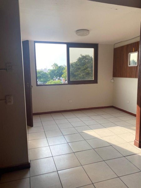 Departamento en Alquiler en  Santiago De Surco, Lima