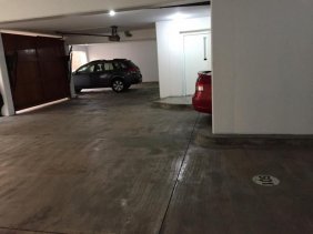Cochera en Alquiler en Miraflores Lima, Lima