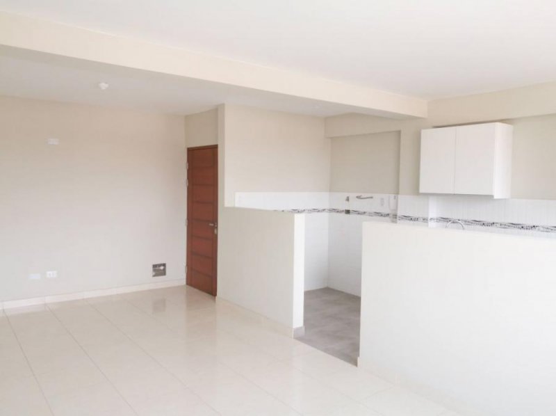 Departamento en Venta en Comas Santa luzmila, Lima