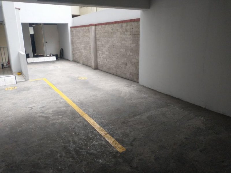 Cochera en Venta en MIRAFLORES Lima, Lima