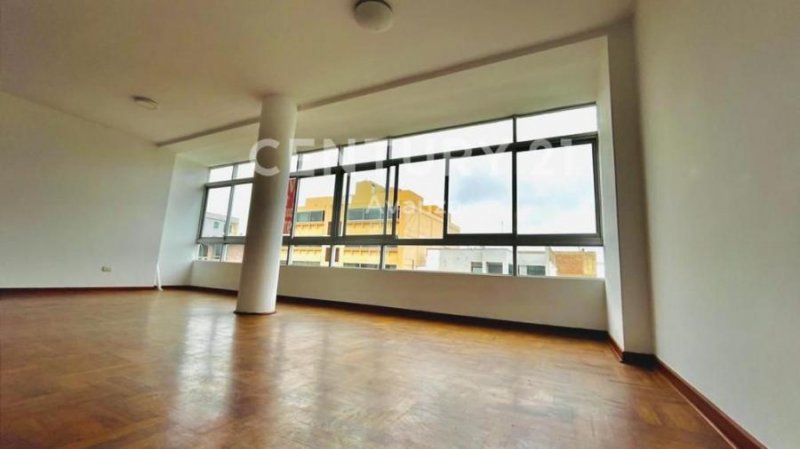 Foto Departamento en Venta en San Isidro, Lima - U$D 198.000 - DEV35991 - BienesOnLine
