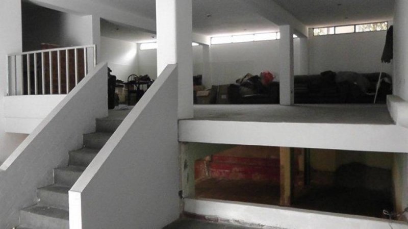 LOCAL COMERCIAL CHORRILLOS