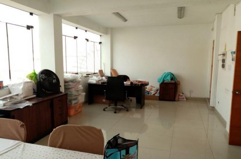 Industrial en Venta en  Ate, Lima