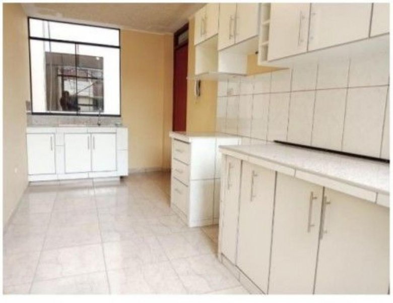 Departamento en Venta en San Martin de Porres julio delgado San German, Lima