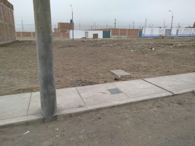 Terreno en Venta en  Santa Rosa, Lima
