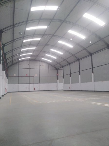 SANTA ANITA- ATE- ALQUILO ALMACENES DSDE 500M2 750 m2 1,350M2 1,500M2 2,800M2 5,000m2 10,000m2 naves