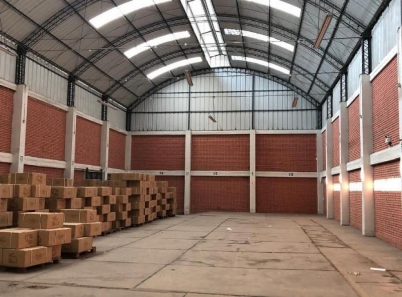 SURCO LIMITE MIRAFLORES ALMACENES DE 500M2 1,000M2 VILLA EXPRESA R. PANAMÁ 