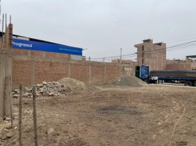 VENDO 2 TERRENOS JUNTOS EN URB. SAN PEDRO - CARABAYLLO TOTAL 240 M2