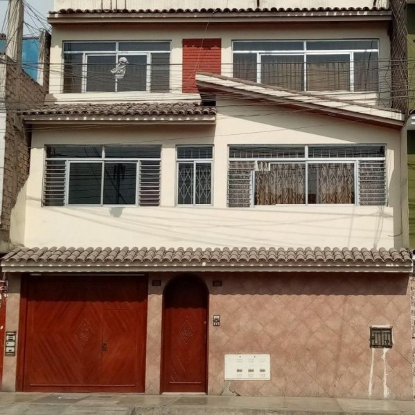Casa en Venta en  San Martin De Porres, Lima