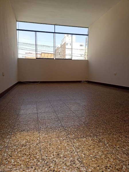Departamento en Venta en BREÑA Breña, Lima