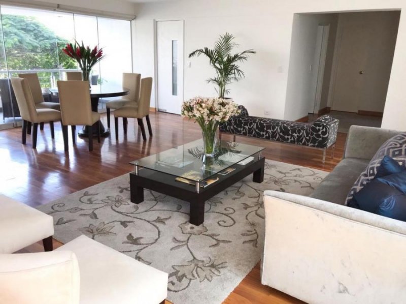Foto Departamento en Venta en Calle Los Robles, Cdra. 4, San Isidro, Lima - U$D 500.000 - DEV29481 - BienesOnLine