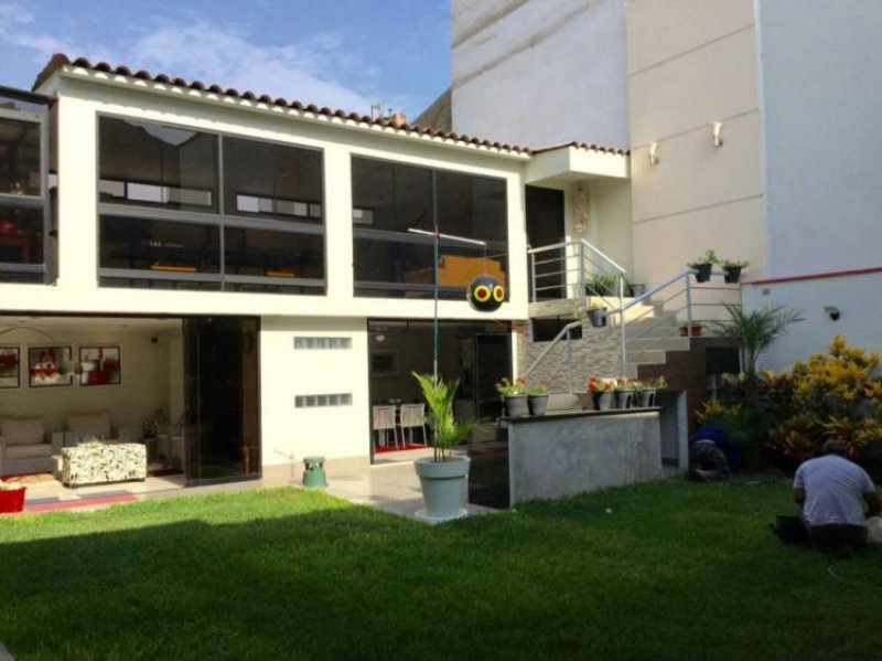 Foto Casa en Venta en La Molina, Lima - U$D 670.000 - CAV23695 - BienesOnLine