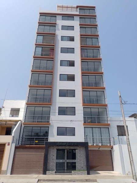 VENTA DE AMPLIO DEPARTAMENTO MAS COCHERA