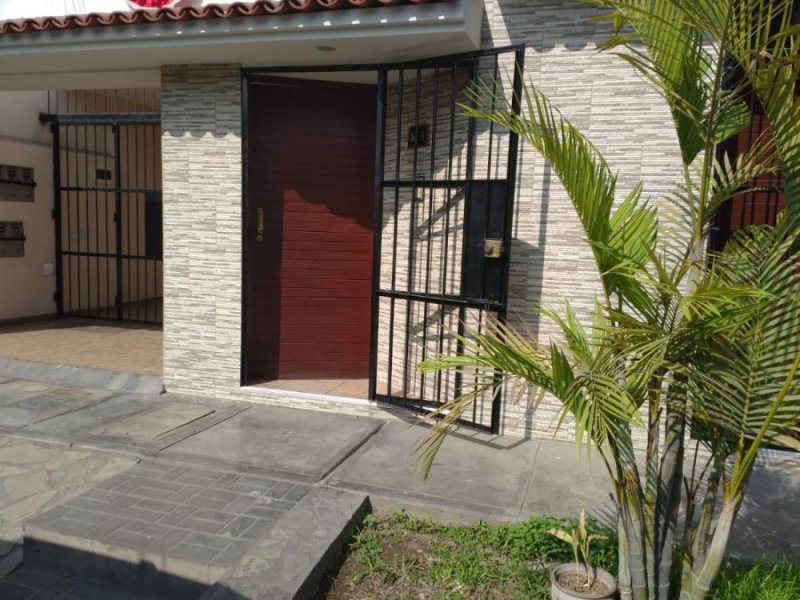 Departamento en Venta en ATE Ate, Lima