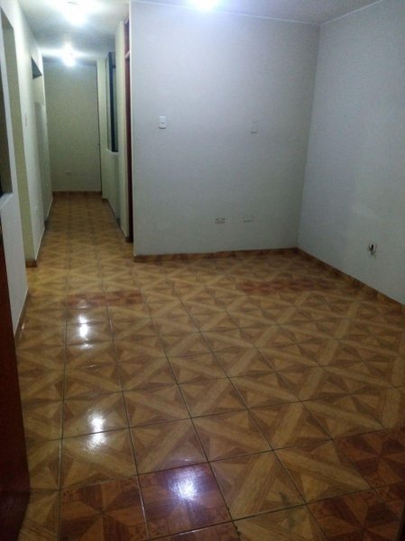 Departamento en Venta en  San Juan De Lurigancho, Lima